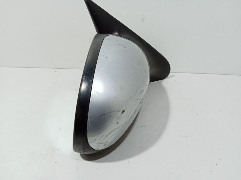 Recambio de retrovisor derecho para peugeot 406 berlina (s1/s2) stdt referencia OEM IAM 8149V1 PLATA ELECTRICO