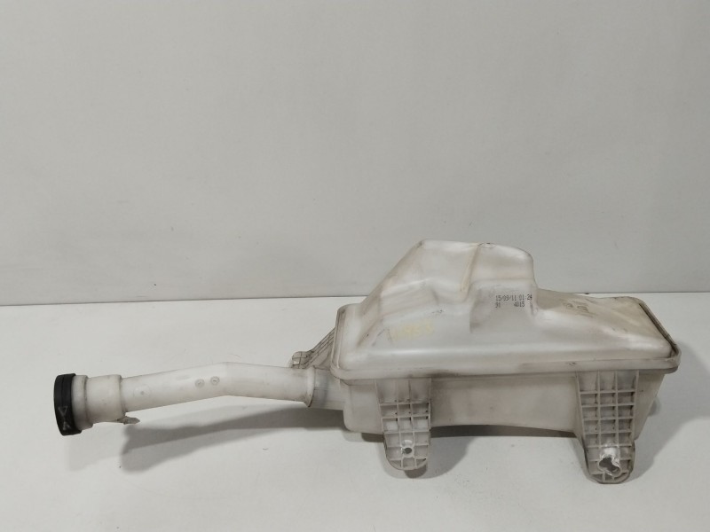 Recambio de deposito limpia para opel meriva b cosmo referencia OEM IAM 13250456  