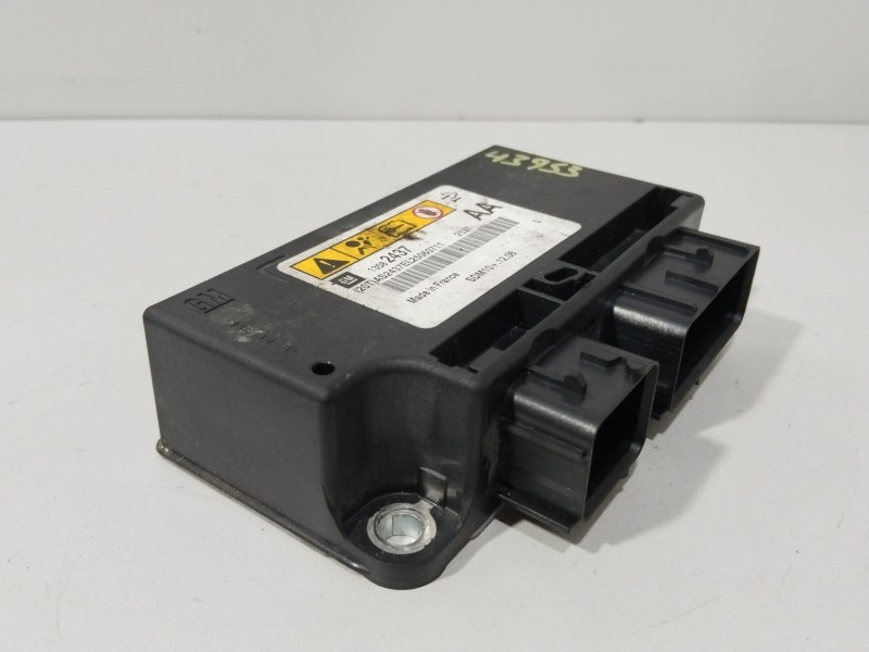 Recambio de centralita airbag para opel meriva b cosmo referencia OEM IAM 13582437  