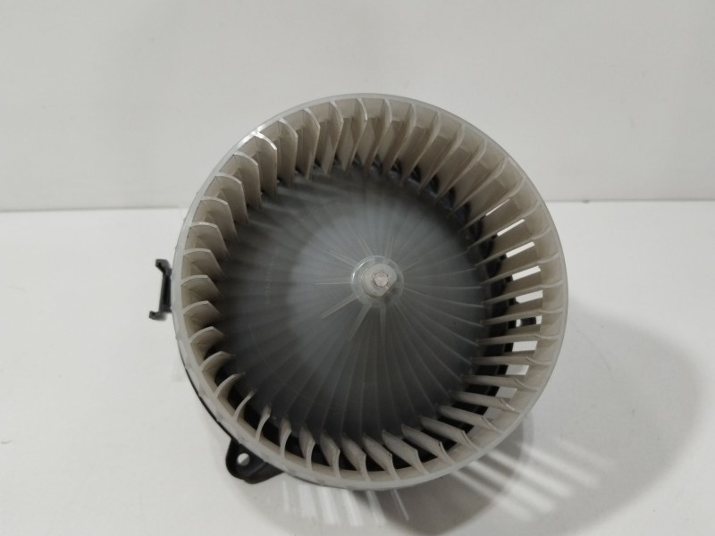 Recambio de motor calefaccion para opel meriva b cosmo referencia OEM IAM 5242673401  