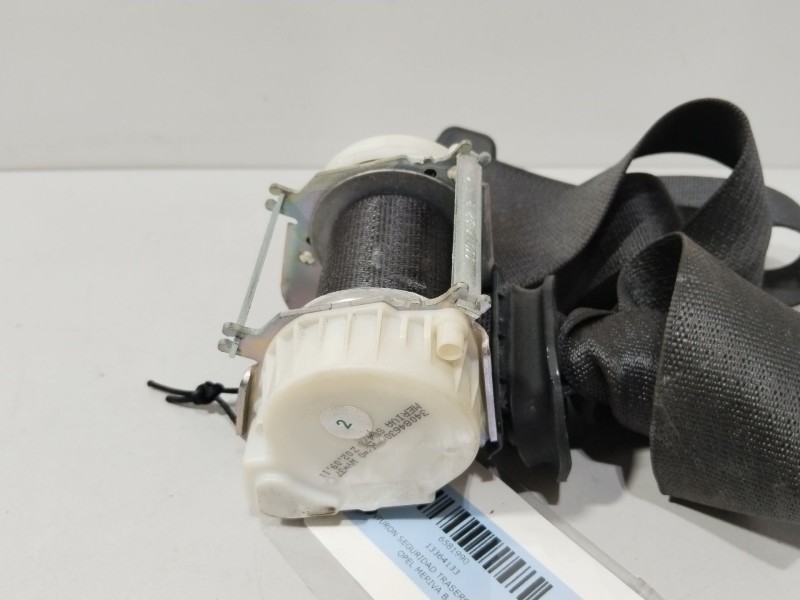 Recambio de cinturon seguridad trasero derecho para opel meriva b cosmo referencia OEM IAM 13364133  