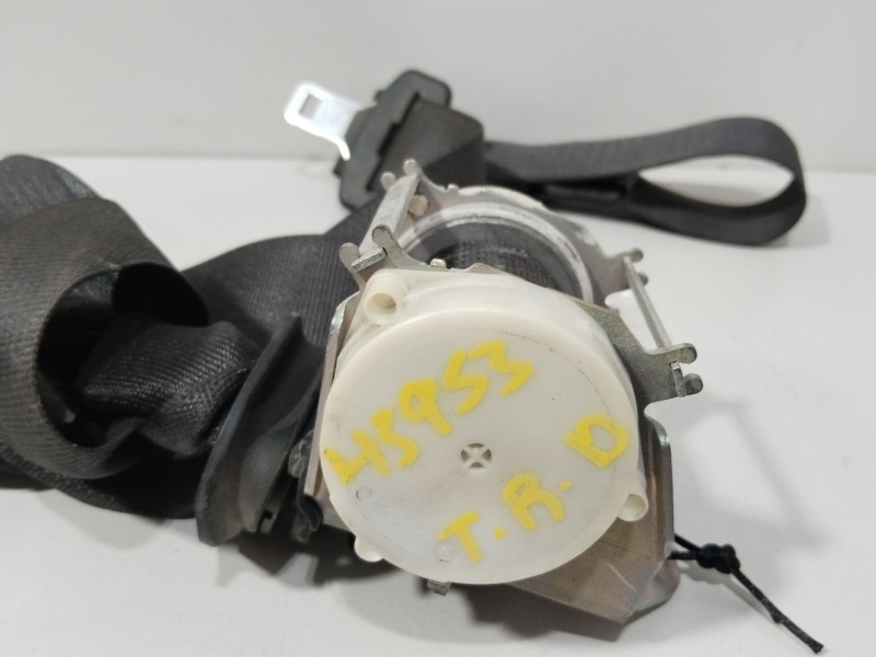 Recambio de cinturon seguridad trasero derecho para opel meriva b cosmo referencia OEM IAM 13364133  