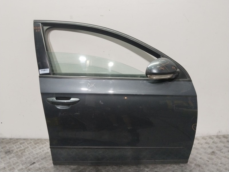 Recambio de puerta delantera derecha para volkswagen passat b6 (3c2) 2.0 tdi referencia OEM IAM 3C4831056J  