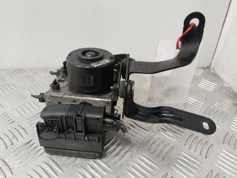 Recambio de abs para ford fiesta vi (cb1, ccn) 1.6 tdci referencia OEM IAM 8V512M110AD  