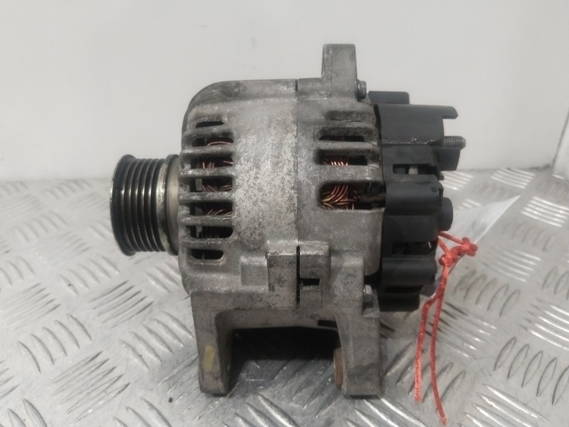 Recambio de alternador para renault scénic ii (jm0/1_) 1.6 16v (jm1r) referencia OEM IAM 8200588648A  