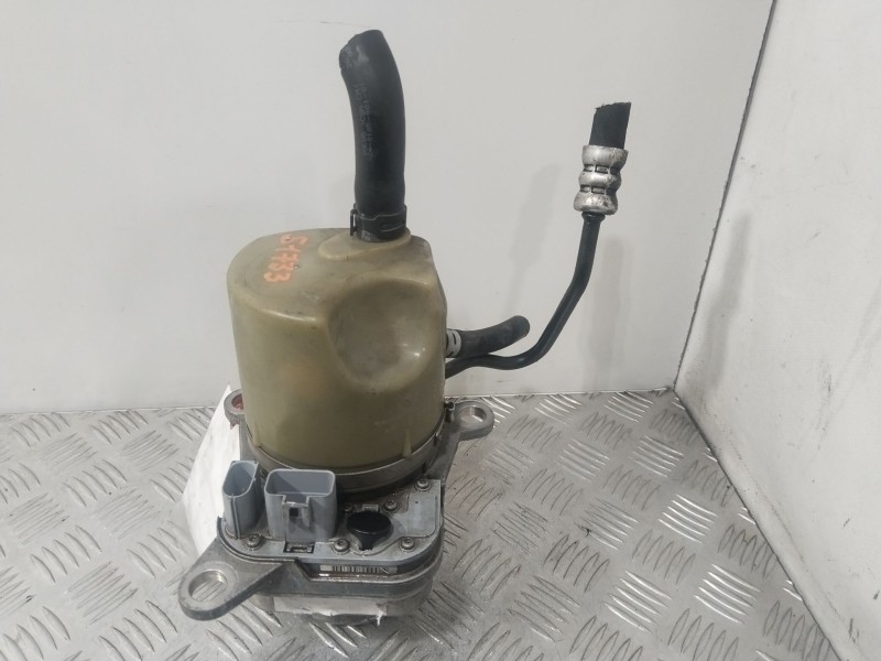 Recambio de bomba direccion para volvo s40 ii (544) 2.0 d referencia OEM IAM 4N513K514DJ  