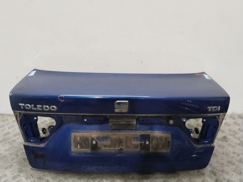 Recambio de porton trasero para seat toledo ii (1m2) 1.9 tdi referencia OEM IAM 1M5827025D  