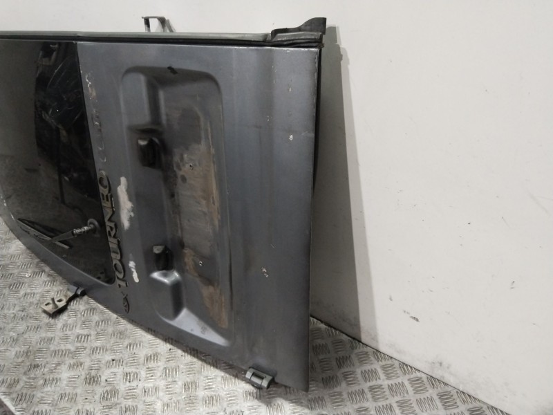 Recambio de puerta trasera izquierda para ford tourneo connect 1.8 tdci referencia OEM IAM 5136550  