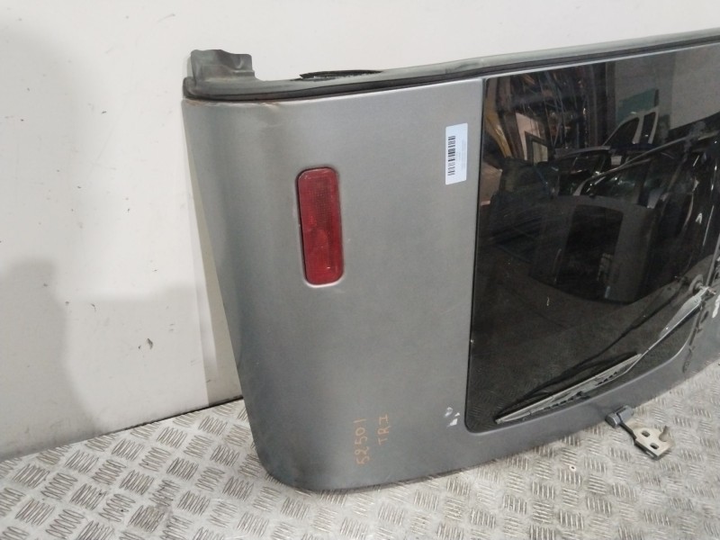 Recambio de puerta trasera izquierda para ford tourneo connect 1.8 tdci referencia OEM IAM 5136550  