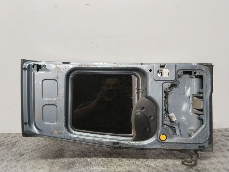 Recambio de puerta trasera derecha para ford tourneo connect 1.8 tdci referencia OEM IAM 5156520  