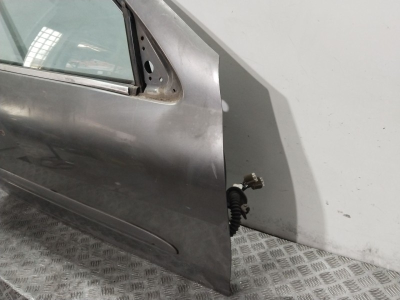 Recambio de puerta delantera derecha para nissan almera ii hatchback (n16) 1.5 referencia OEM IAM 801005M332  