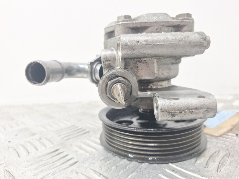 Recambio de bomba direccion para ford fiesta v (jh_, jd_) 1.3 referencia OEM IAM 2S6C3A696GF  