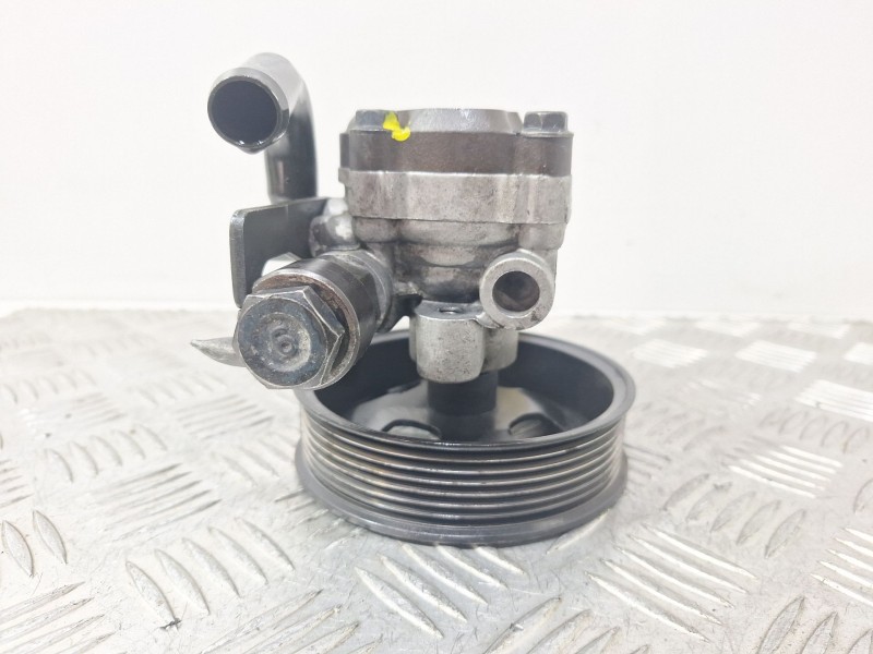 Recambio de bomba direccion para kia sorento i (jc) 2.5 crdi referencia OEM IAM 571003E050  