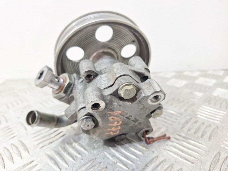 Recambio de bomba direccion para audi a4 avant (8e) 1.8 t referencia OEM IAM 8E0145153ES  