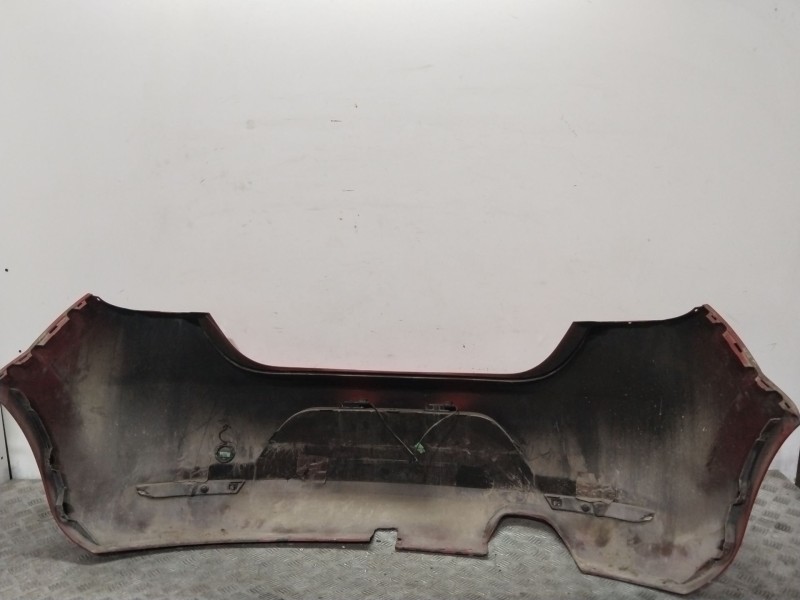 Recambio de paragolpes trasero para seat leon (1p1) 2.0 tdi 16v referencia OEM IAM 1P0807421GRU  ROJO