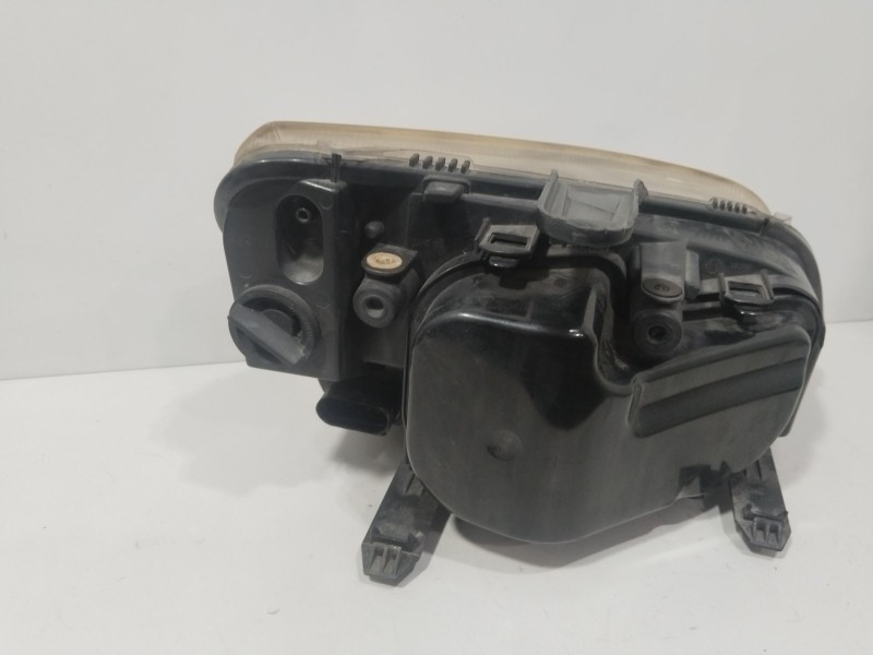 Recambio de faro izquierdo para ford focus c-max (dm2) 2.0 tdci referencia OEM IAM 4311158L  