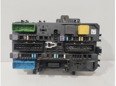 Recambio de caja reles / fusibles para opel zafira / zafira family b (a05) 1.7 cdti (m75) referencia OEM IAM 13268287  