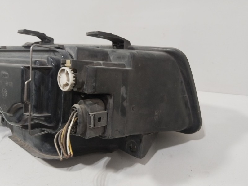 Recambio de faro izquierdo para seat toledo ii (1m2) 1.9 tdi referencia OEM IAM 1M1941001B  
