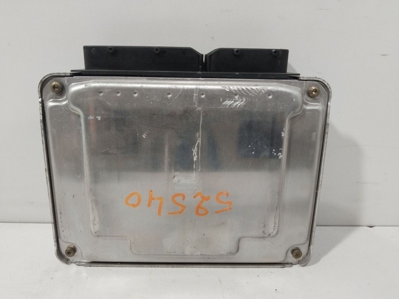 Recambio de centralita motor uce para audi a3 (8l1) 1.9 tdi referencia OEM IAM 0281010469  