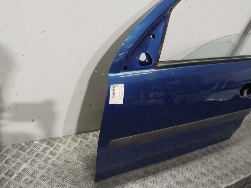 Recambio de puerta delantera izquierda para opel combo (corsa c) familiar referencia OEM IAM  AZUL 