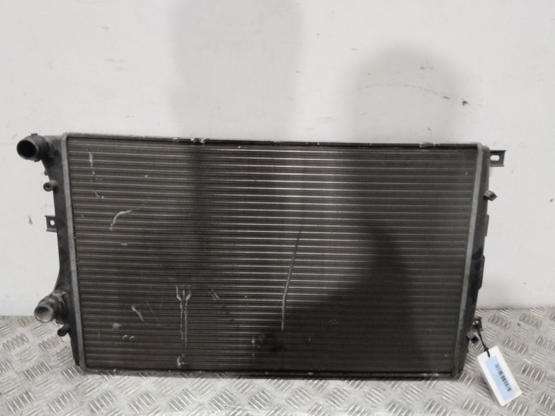 Recambio de radiador agua para seat altea (5p1) reference referencia OEM IAM 1K0121253AA   Recambio de radiador agua para seat altea (5p1) reference referencia OEM IAM 1K0121253AA