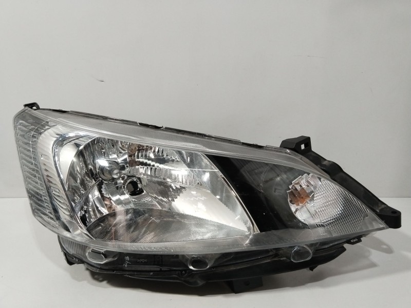Recambio de faro derecho para nissan nv200 furgoneta 1.5 dci 90 (m20, m20m) referencia OEM IAM 26010BJ10A  