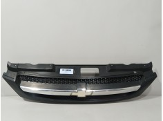 Recambio de rejilla delantera para chevrolet lacetti (j200) 1.8 referencia OEM IAM 96547129  