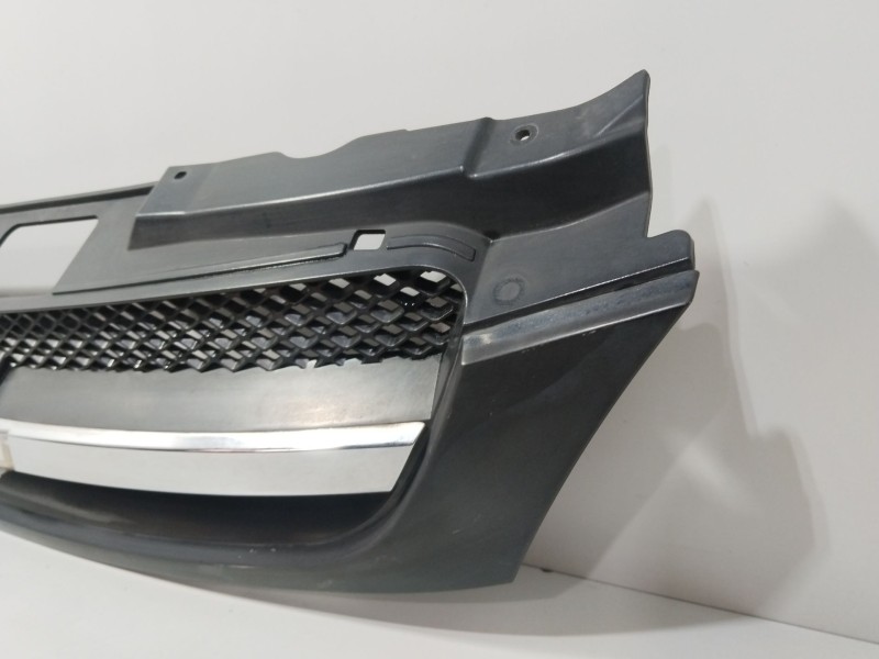 Recambio de rejilla delantera para chevrolet lacetti (j200) 1.8 referencia OEM IAM 96547129  