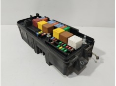 Recambio de caja reles / fusibles para opel vectra c station wagon (z02) 1.9 cdti (f35) referencia OEM IAM 13205800   2