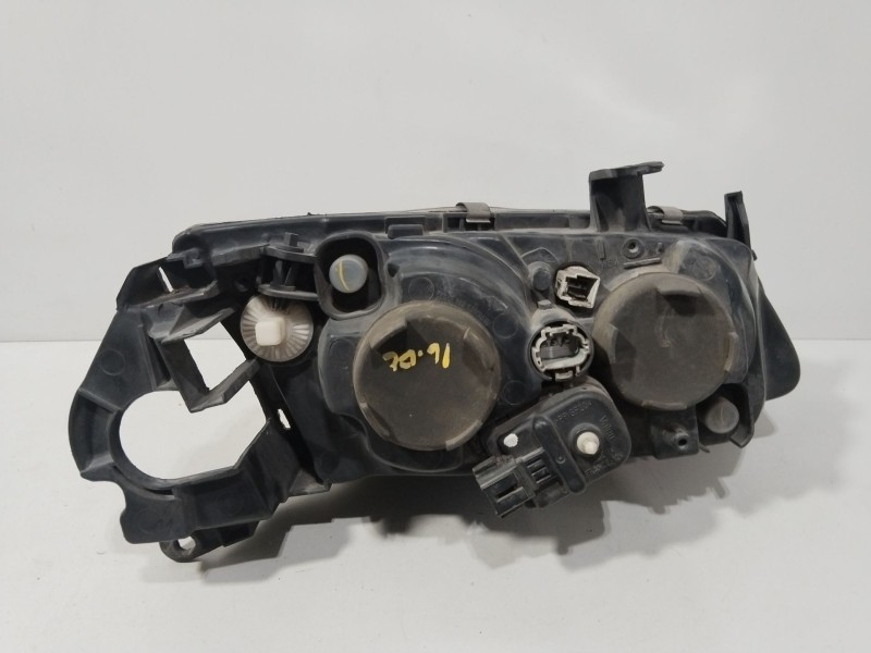 Recambio de faro izquierdo para nissan almera ii hatchback (n16) 1.5 referencia OEM IAM 26060BN01A 082151188L 