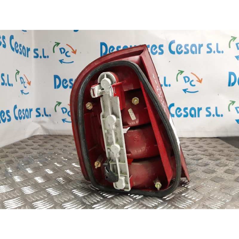 PILOTO TRASERO DERECHO 6Y6945096B  - imagen 2