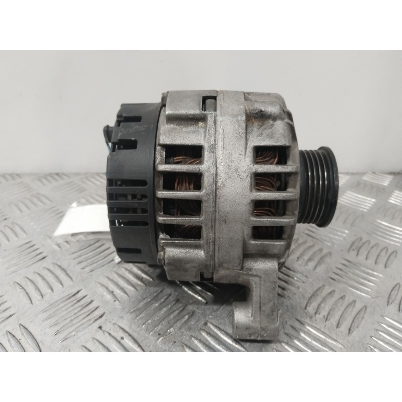 Recambio de alternador para volkswagen passat berlina (3b2) comfortline referencia OEM IAM 06B903016D   Recambio de alternador para volkswagen passat berlina (3b2) comfortline referencia OEM IAM 06B903016D