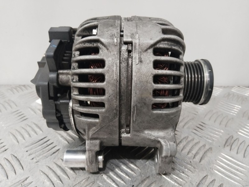 Recambio de alternador para seat altea xl (5p5) reference referencia OEM IAM 03C903023A  