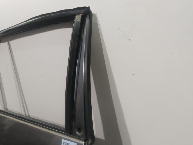 Recambio de puerta trasera derecha para volkswagen touran (1t1, 1t2) 2.0 tdi referencia OEM IAM 1T0833055R  