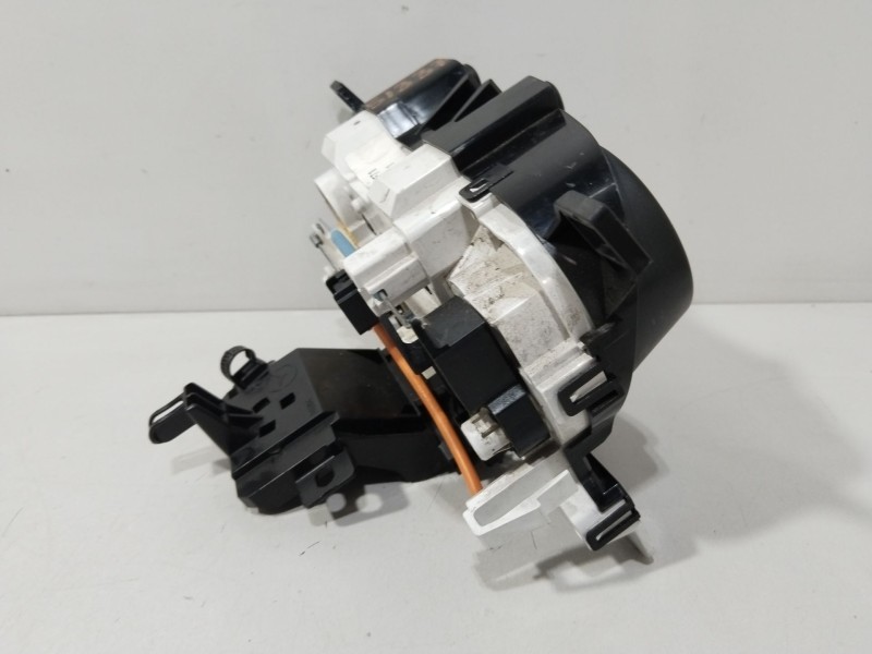 Recambio de mando calefaccion / aire acondicionado para mazda 2 (de_, dh_) 1.3 (de3fs) referencia OEM IAM UDF71  