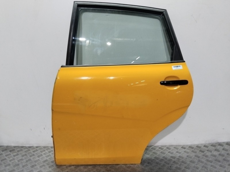 Recambio de puerta trasera izquierda para seat altea xl (5p5, 5p8) 1.6 tdi referencia OEM IAM 5P8833055   Recambio de puerta trasera izquierda para seat altea xl (5p5, 5p8) 1.6 tdi referencia OEM IAM 5P8833055