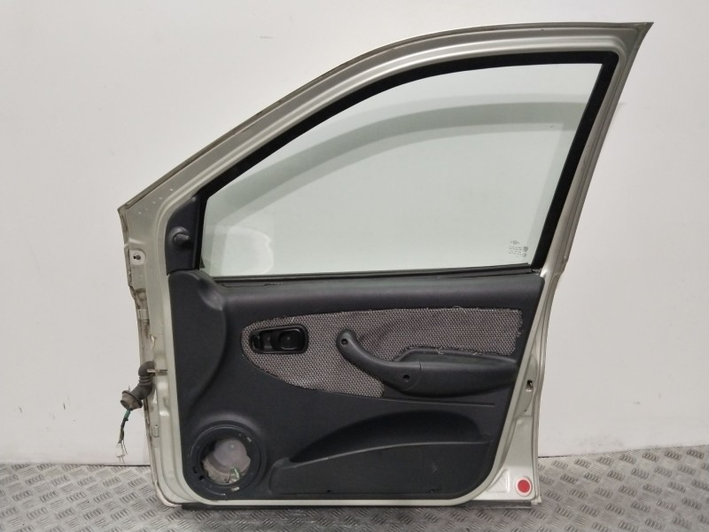 Recambio de puerta delantera derecha para tata indica 1.4 td referencia OEM IAM 4274169   Recambio de puerta delantera derecha para tata indica 1.4 td referencia OEM IAM 4274169