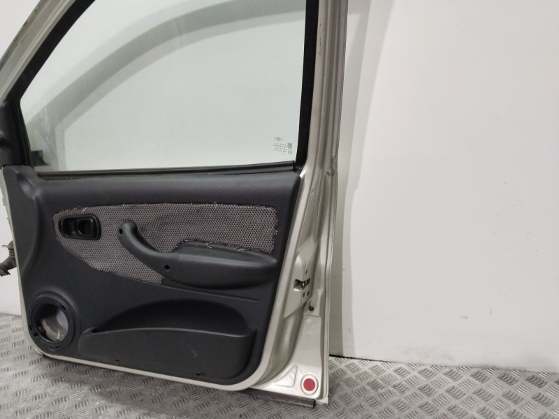 Recambio de puerta delantera derecha para tata indica 1.4 td referencia OEM IAM 4274169   Recambio de puerta delantera derecha para tata indica 1.4 td referencia OEM IAM 4274169