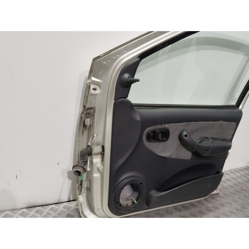 Recambio de puerta delantera derecha para tata indica 1.4 td referencia OEM IAM 4274169   Recambio de puerta delantera derecha para tata indica 1.4 td referencia OEM IAM 4274169