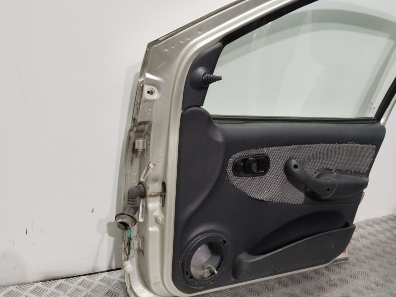 Recambio de puerta delantera derecha para tata indica 1.4 td referencia OEM IAM 4274169   Recambio de puerta delantera derecha para tata indica 1.4 td referencia OEM IAM 4274169
