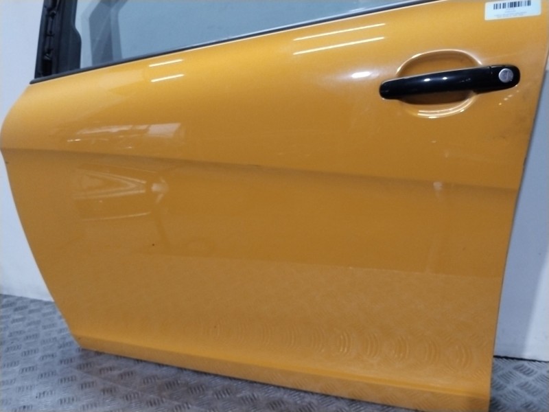 Recambio de puerta delantera izquierda para seat altea xl (5p5, 5p8) 1.6 tdi referencia OEM IAM 5P0831055   Recambio de puerta delantera izquierda para seat altea xl (5p5, 5p8) 1.6 tdi referencia OEM IAM 5P0831055
