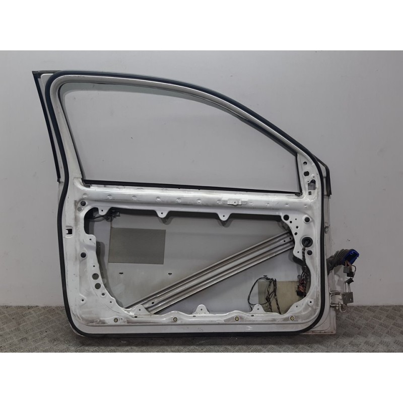 PUERTA DELANTERA IZQUIERDA BLANCO  - imagen 2