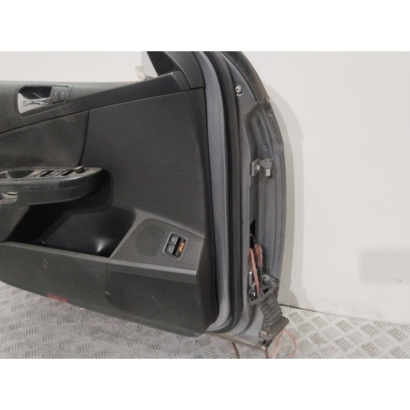 Recambio de puerta delantera izquierda para volkswagen passat b6 (3c2) 2.0 tdi 16v referencia OEM IAM 3C4831055J   Recambio de puerta delantera izquierda para volkswagen passat b6 (3c2) 2.0 tdi 16v referencia OEM IAM 3C4831055J