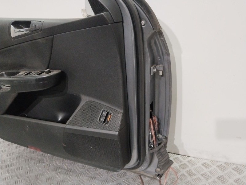 Recambio de puerta delantera izquierda para volkswagen passat b6 (3c2) 2.0 tdi 16v referencia OEM IAM 3C4831055J   Recambio de puerta delantera izquierda para volkswagen passat b6 (3c2) 2.0 tdi 16v referencia OEM IAM 3C4831055J