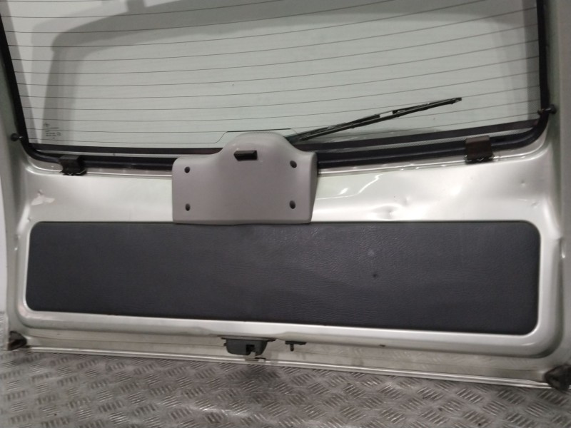 Recambio de porton trasero para tata indica 1.4 td referencia OEM IAM    Recambio de porton trasero para tata indica 1.4 td referencia OEM IAM