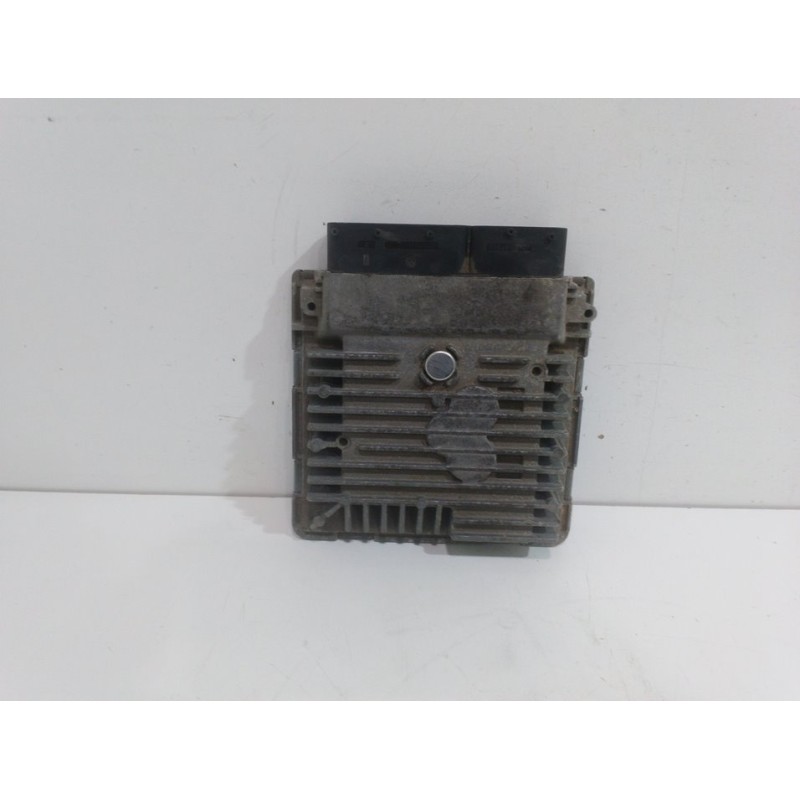 CENTRALITA MOTOR UCE 03L906023LF  - imagen 1