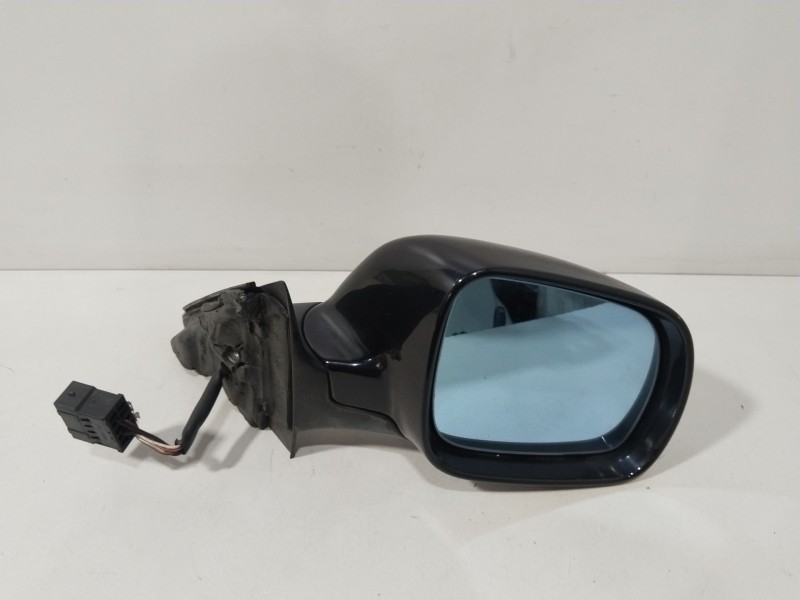 Recambio de retrovisor derecho para audi a4 b5 avant (8d5) 1.9 tdi referencia OEM IAM RS0225402  
