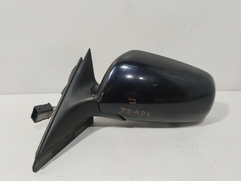 Recambio de retrovisor izquierdo para audi a4 b5 avant (8d5) 1.9 tdi referencia OEM IAM RS0225401  