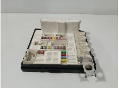 Recambio de caja reles / fusibles para renault scénic ii (jm0/1_) 2.0 (jm05, jm0u, jm1n, jm1u, jm2v) referencia OEM IAM 82004554