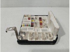 Recambio de caja reles / fusibles para renault scénic ii (jm0/1_) 2.0 (jm05, jm0u, jm1n, jm1u, jm2v) referencia OEM IAM 82004554 2